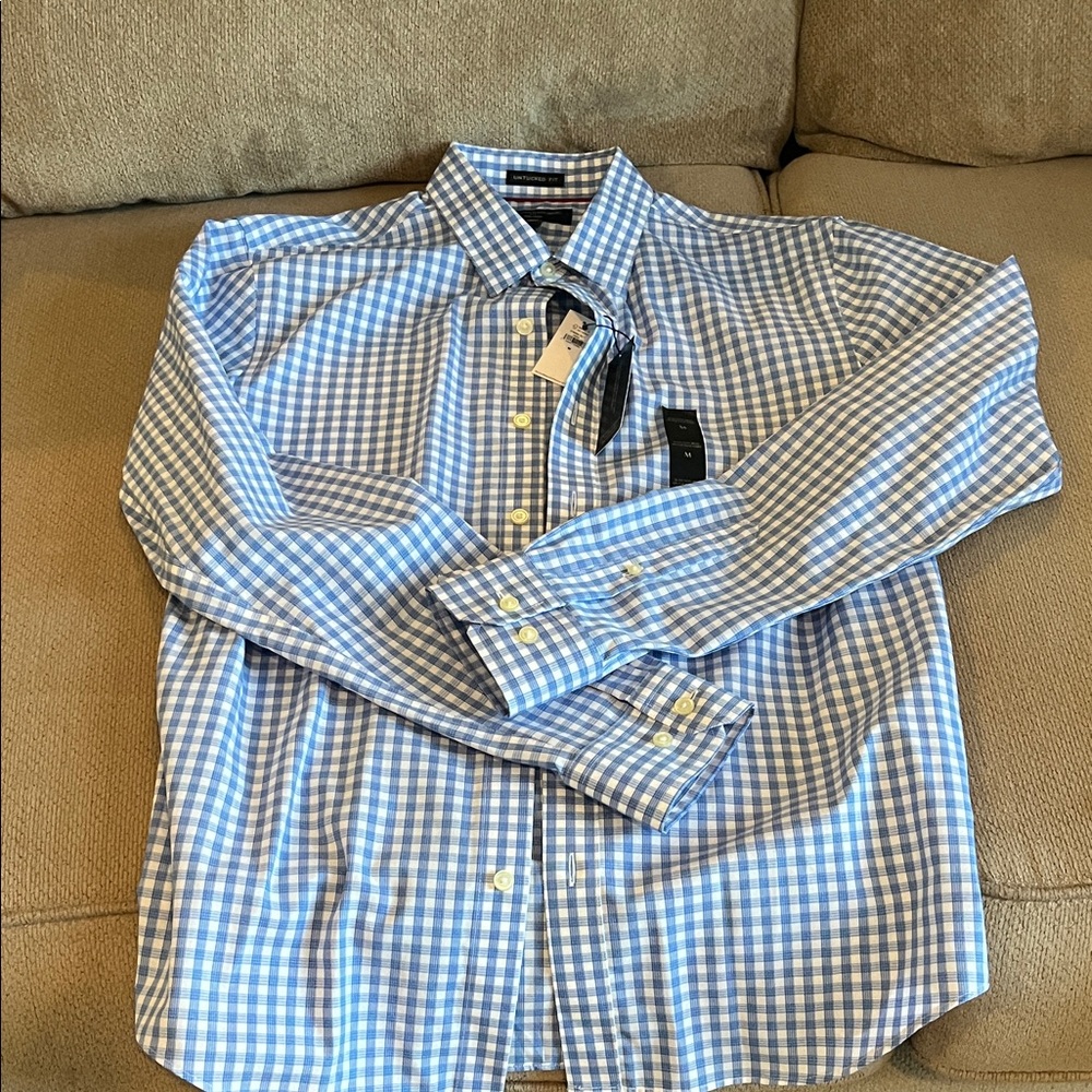 Banana Republic Blue and White Checkered Shirt